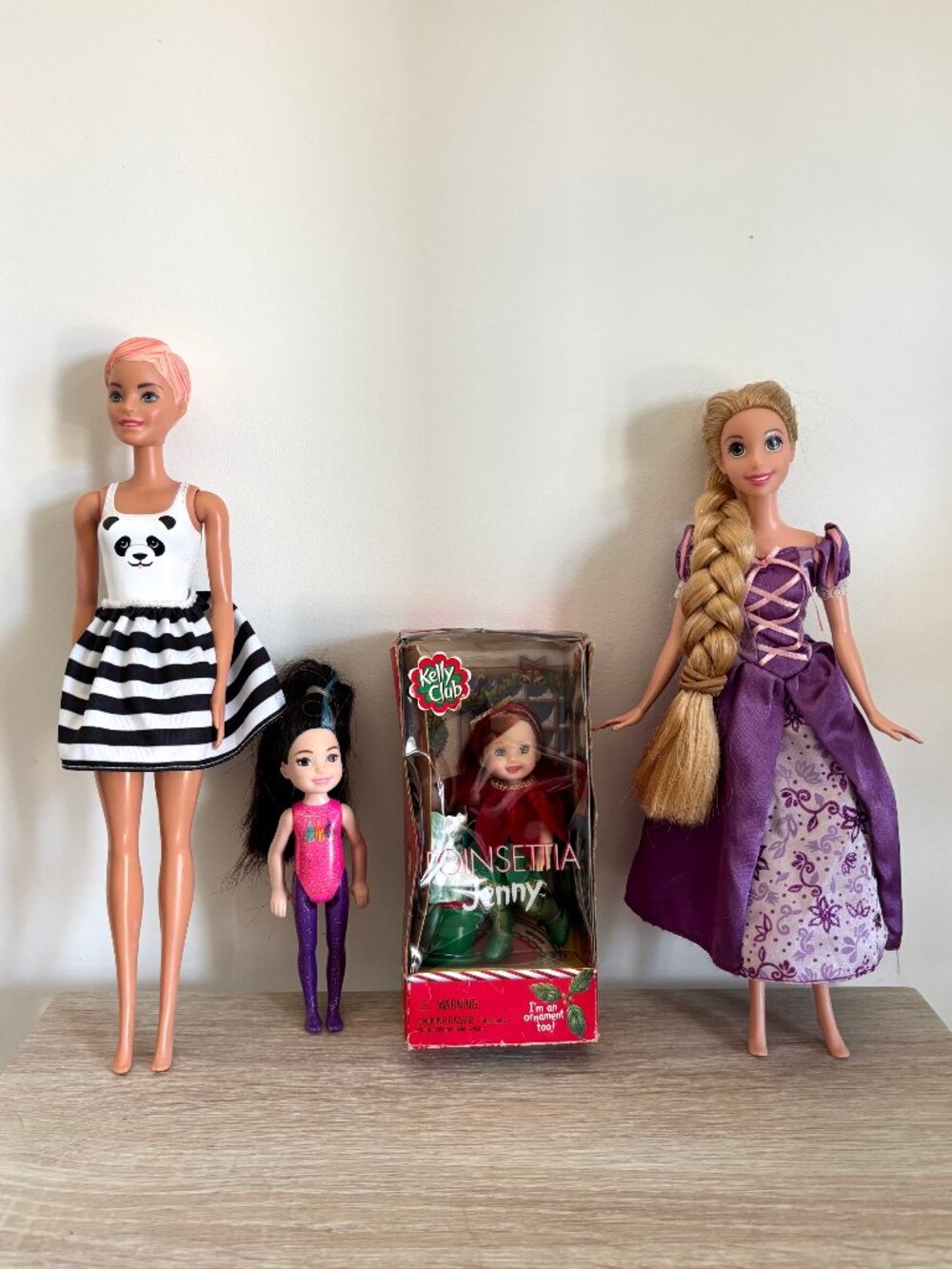 LOT:Mattel Barbie Color Reveal Doll,Barbie Chelsea,Poinsettia Jenny,Rapunzel